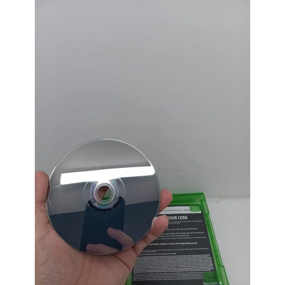 NHL 17: Deluxe Edition (Microsoft Xbox One, 2016)